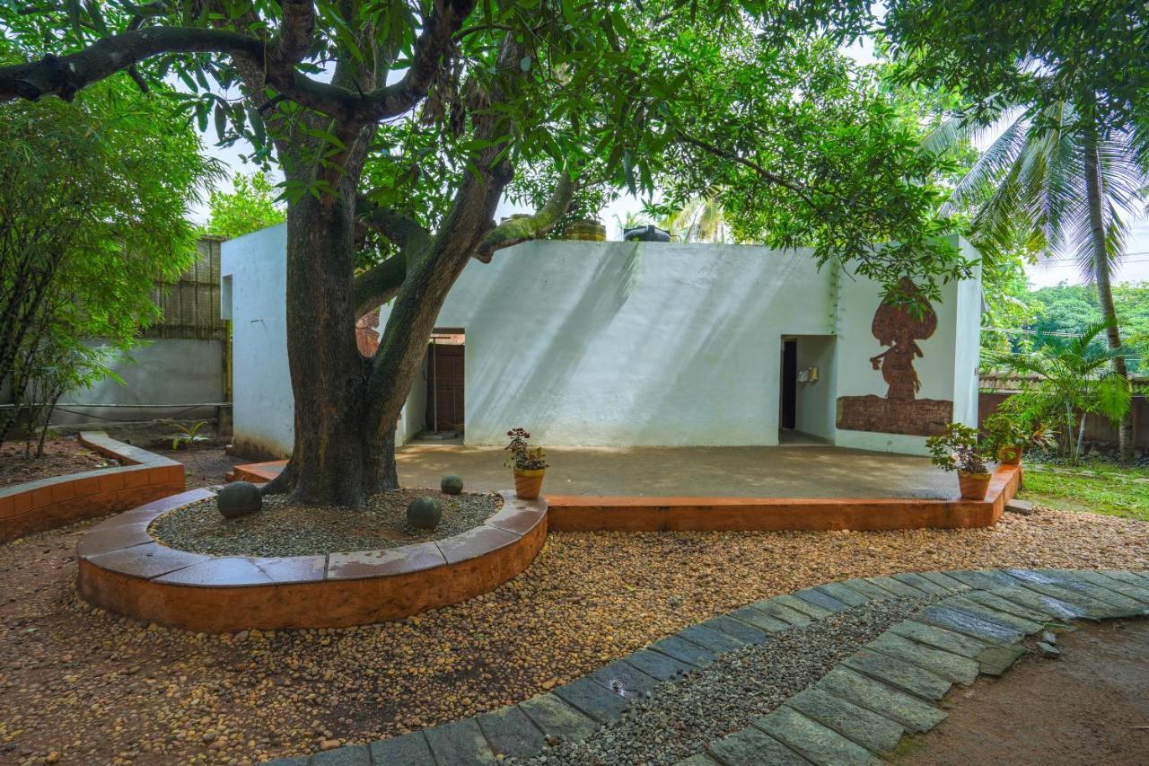 Fragrant Nature Backwater Resort & Ayurveda Spa Колам Екстериор снимка