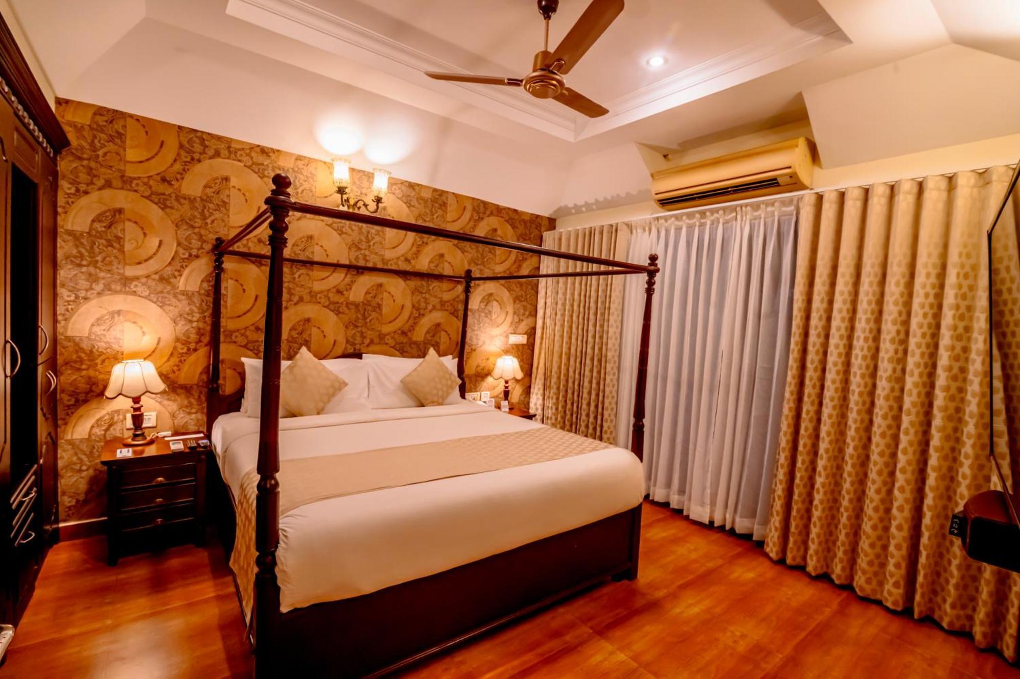 Fragrant Nature Backwater Resort & Ayurveda Spa Колам Екстериор снимка